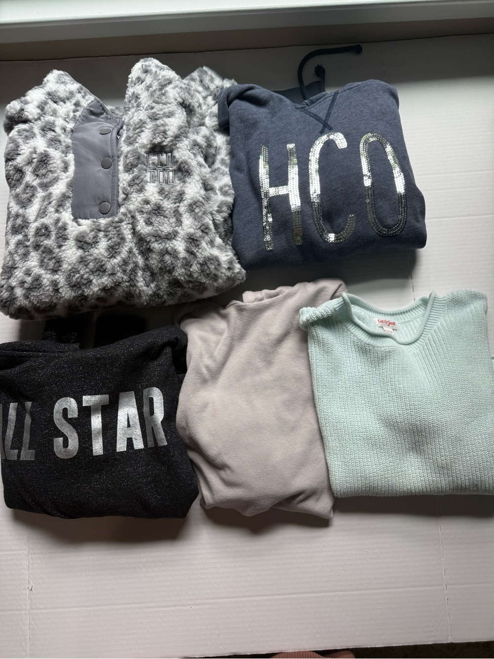 Girls size 10/12/14 clothing bundle hoodie, edition